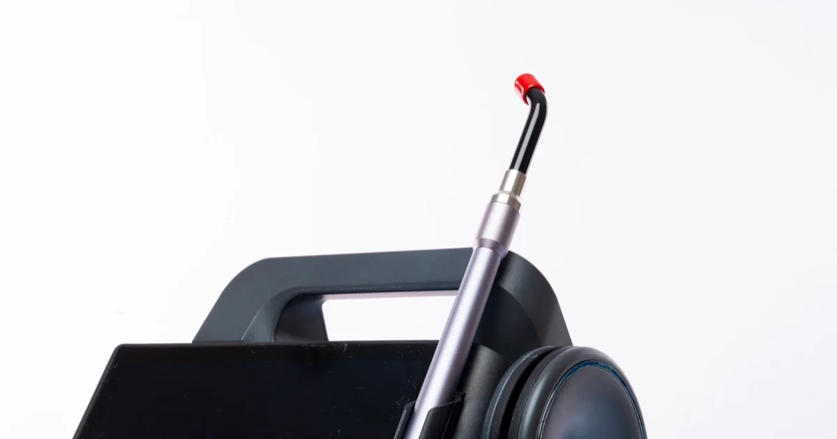 Modern dental laser device with a screen and handpiece